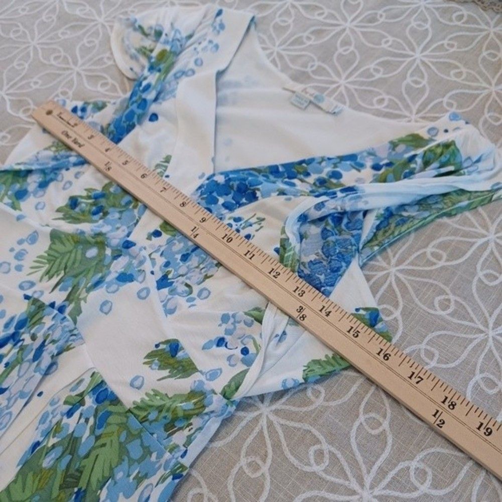 Boden Floral Print Flutter Sleeve Dress - Picture 13 of 15